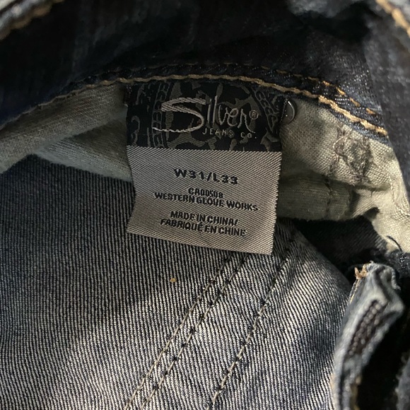 Lots and lots of jeans - Picture 3 of 16